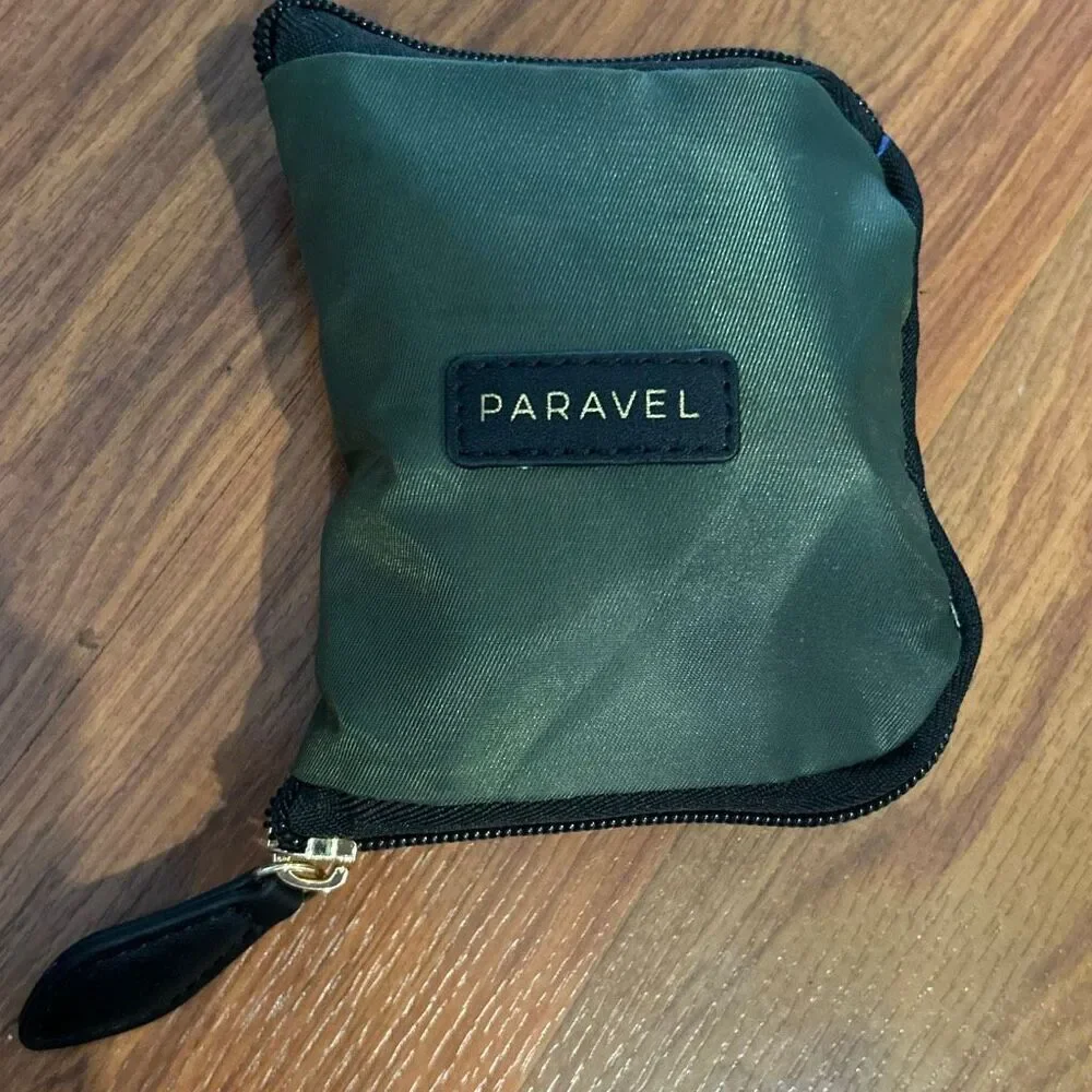 Paravel Blade fold up olive green soft men's toiletry bag travel bag valet